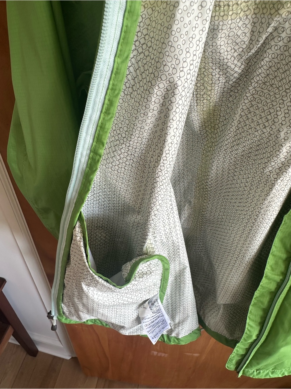 Eddie Bauer Lime Green Hooded Windbreaker Jacket - Picture 9 of 9